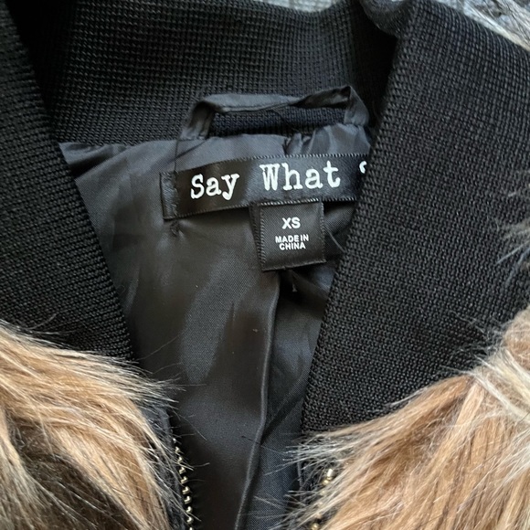 Faux fur coat - Picture 3 of 4